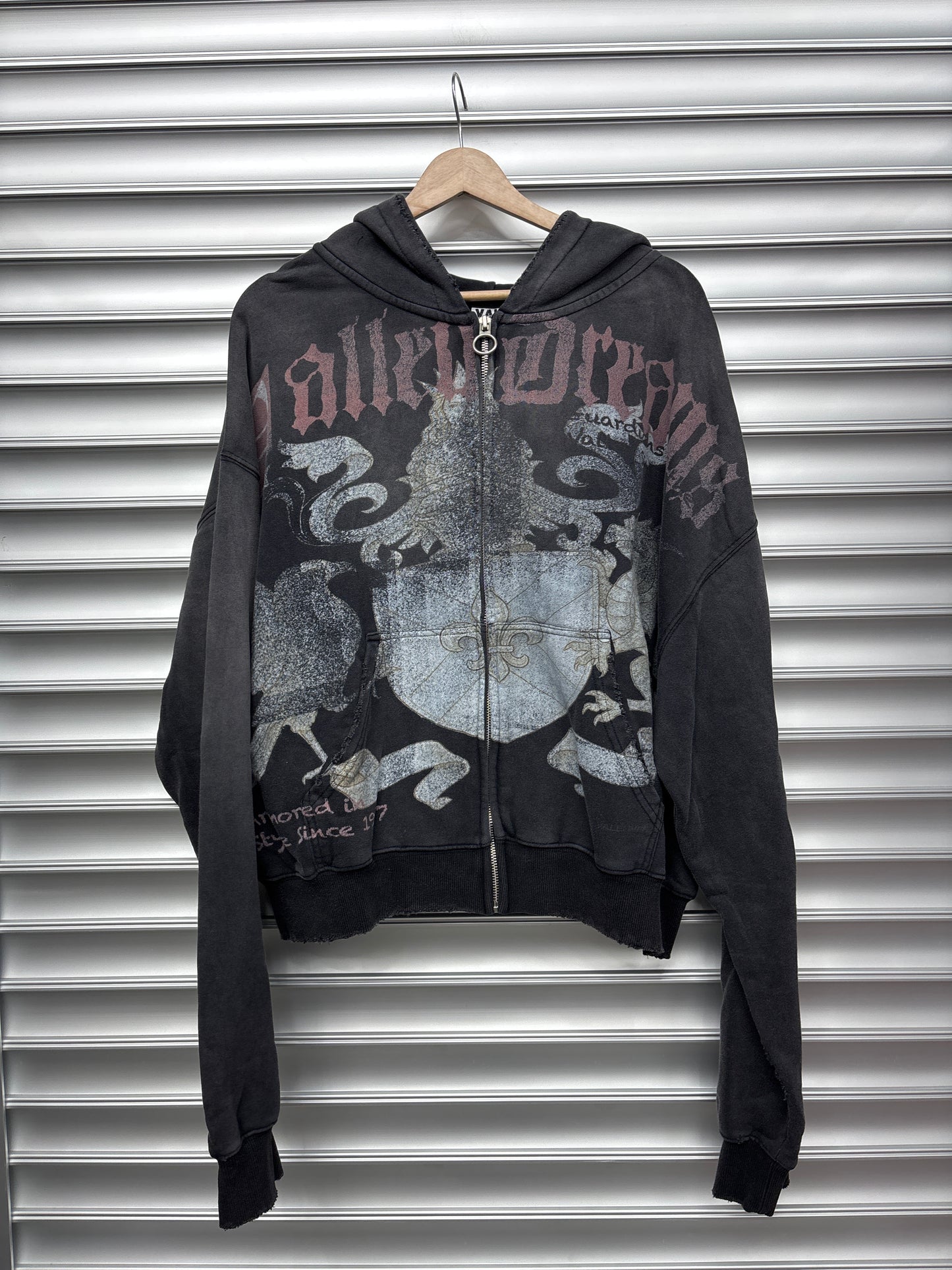 Vale Black Vendetta Zip Up - XL