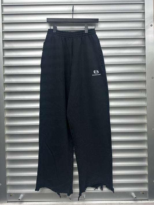 Balenciaga O Logo Distressed Sweatpants - S**