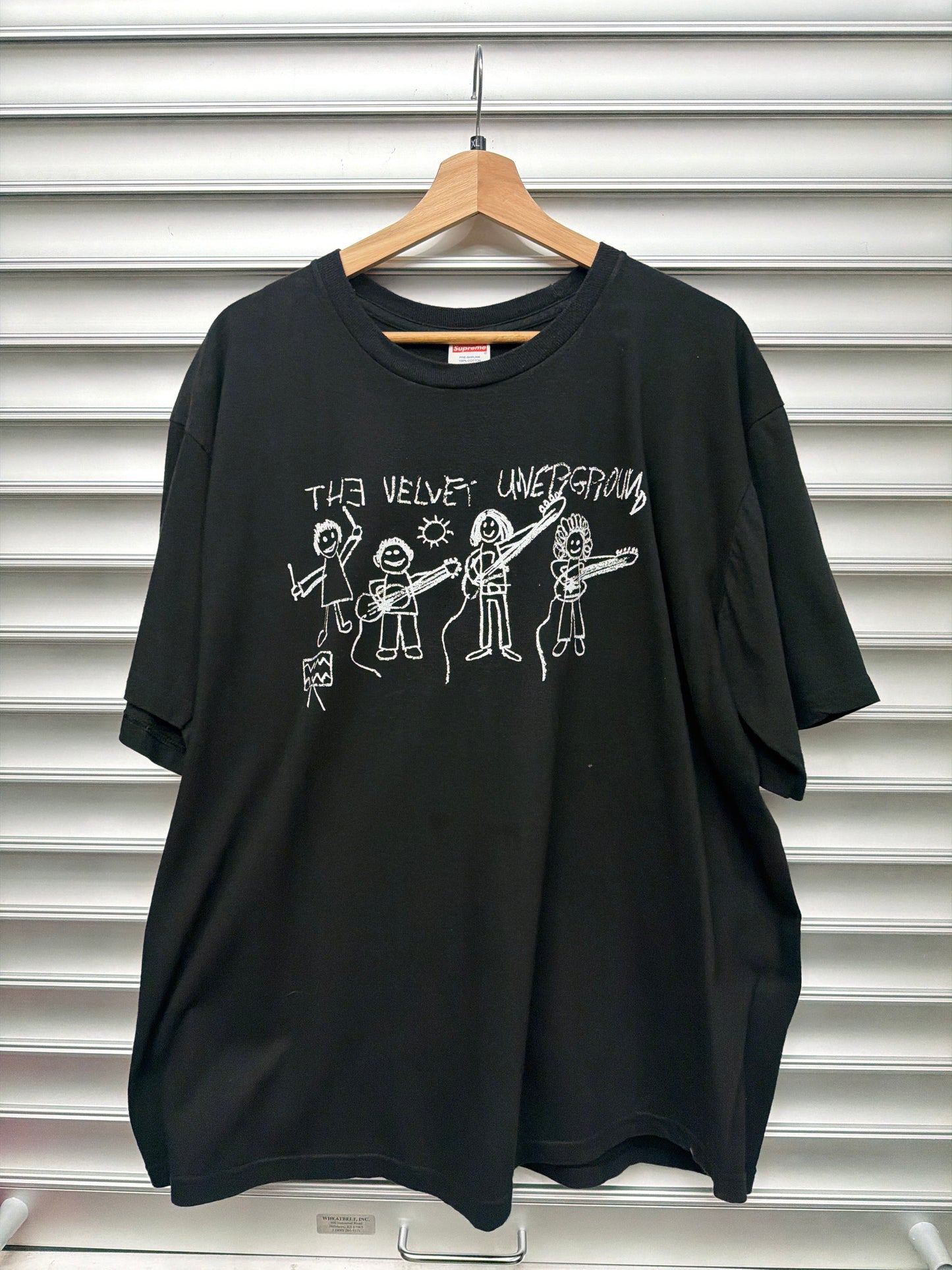 Supreme The Velvet Tee - XL