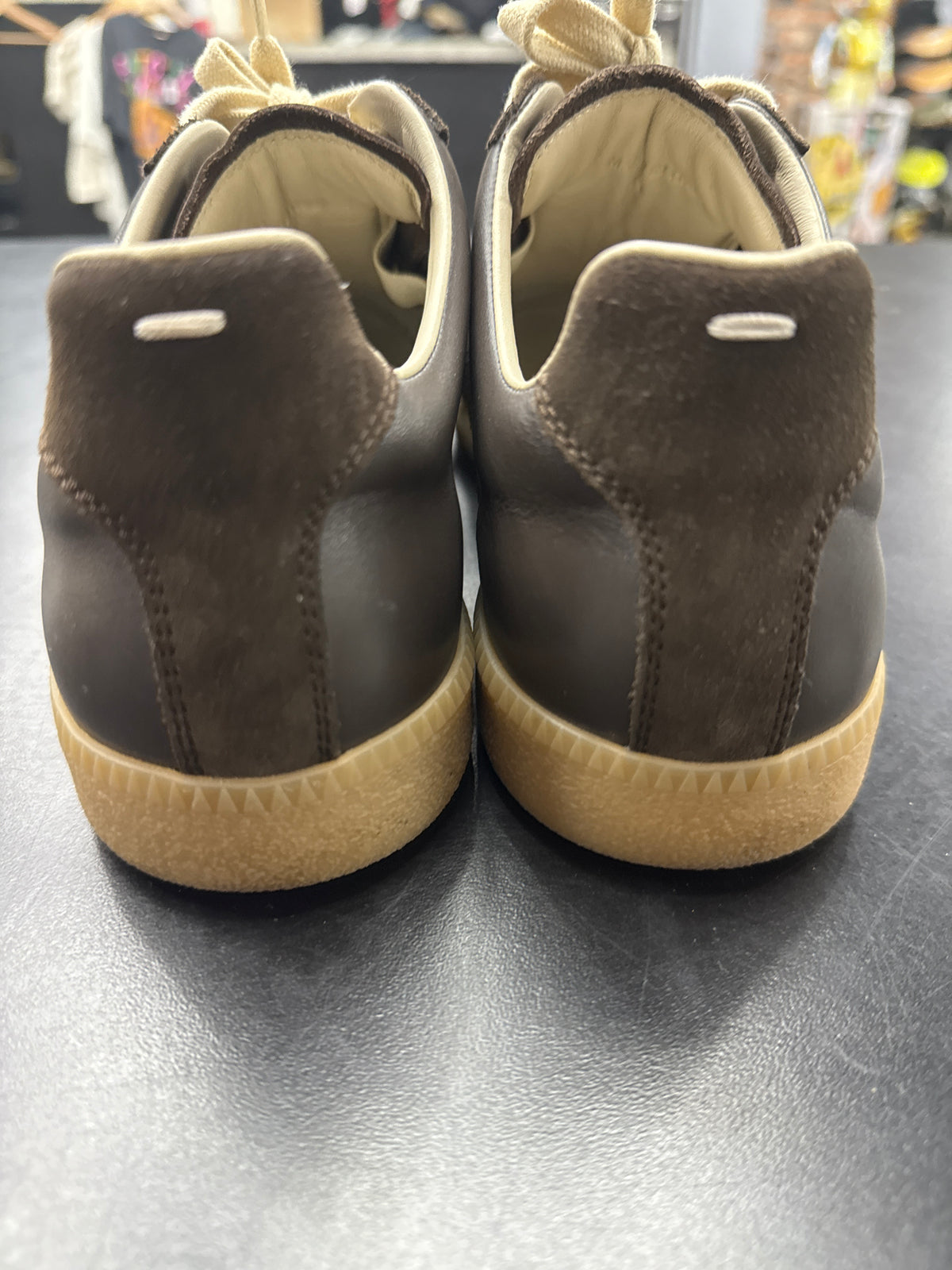 Maison Margiela Replica Brown (U) - 41(8) (NB)**
