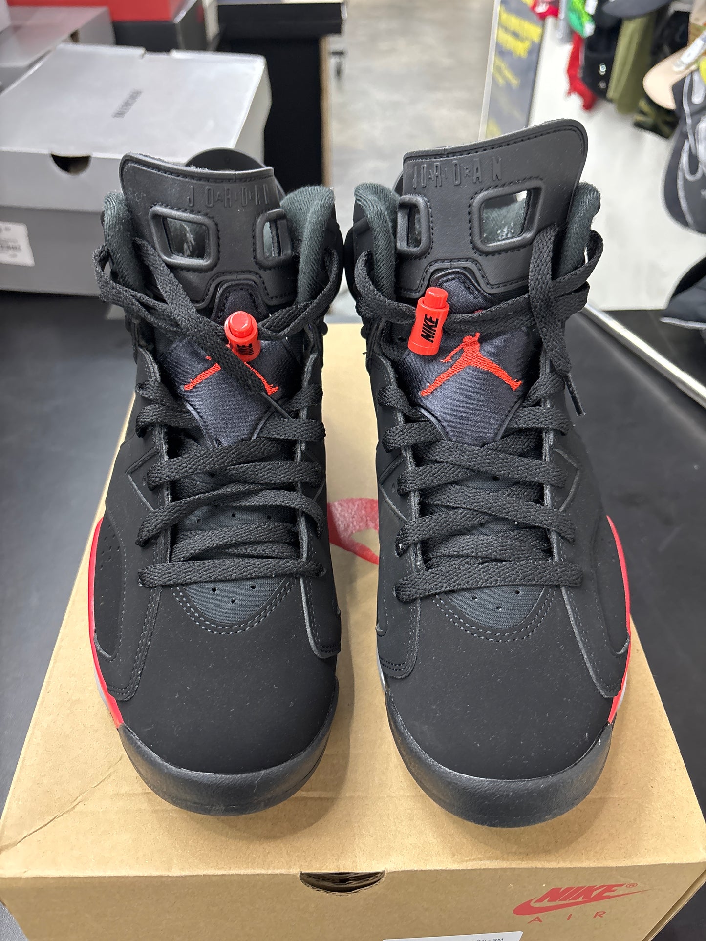 AJ6 Infrared Salesman (U) - 9M