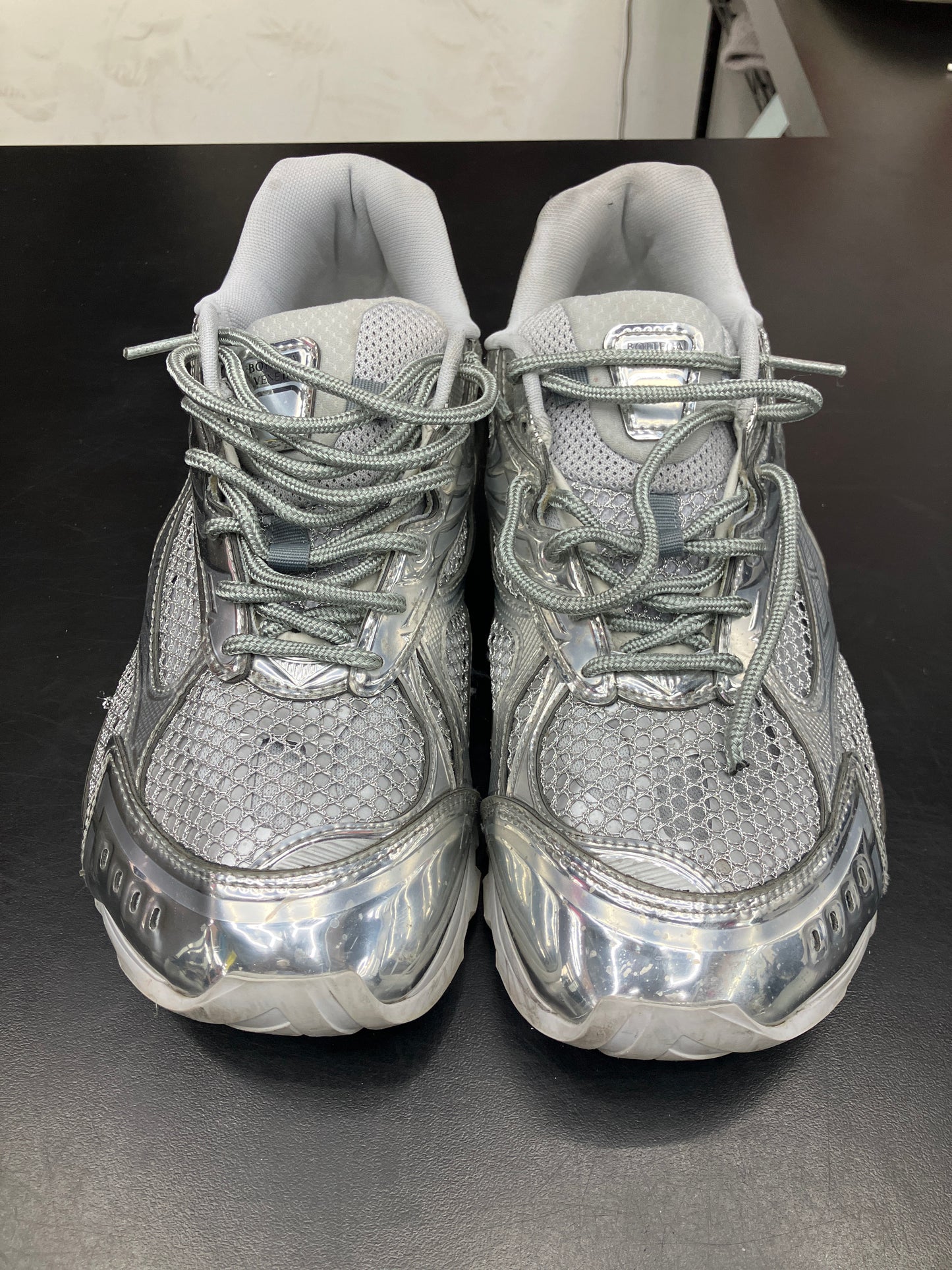 Bottega Orbit Silver (U) - 43(10) (NB)