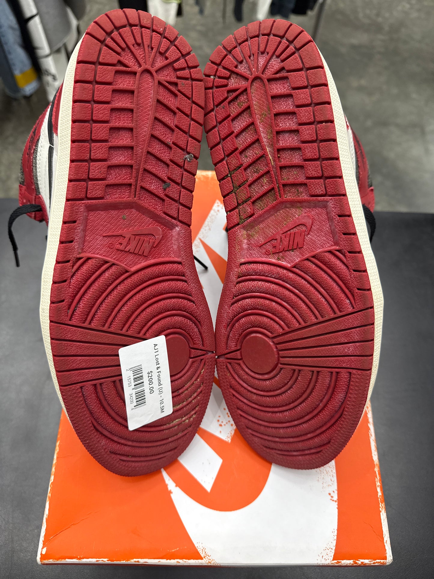 AJ1 Lost & Found (U) - 10.5M