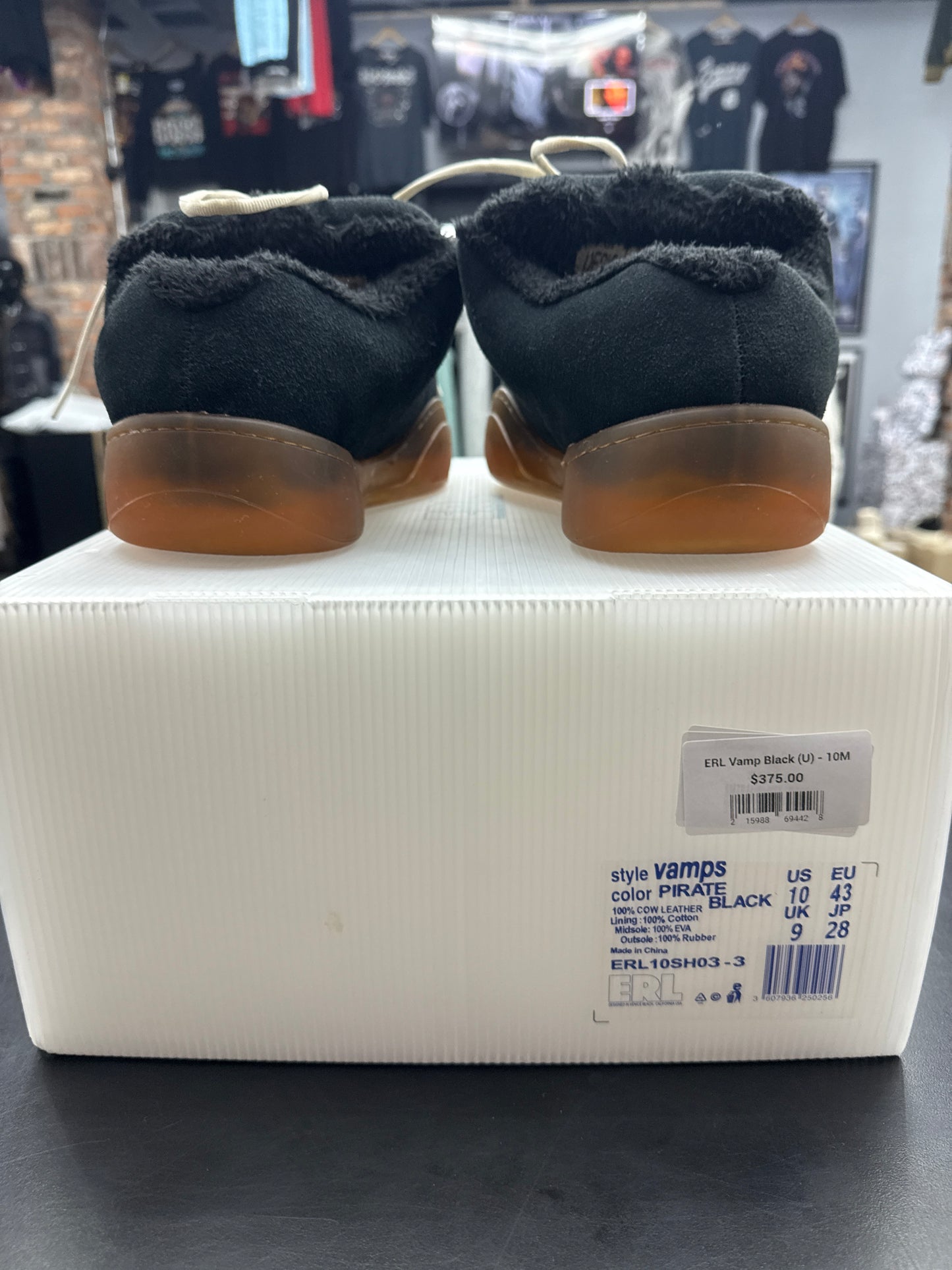 ERL Vamp Black (U) - 10M
