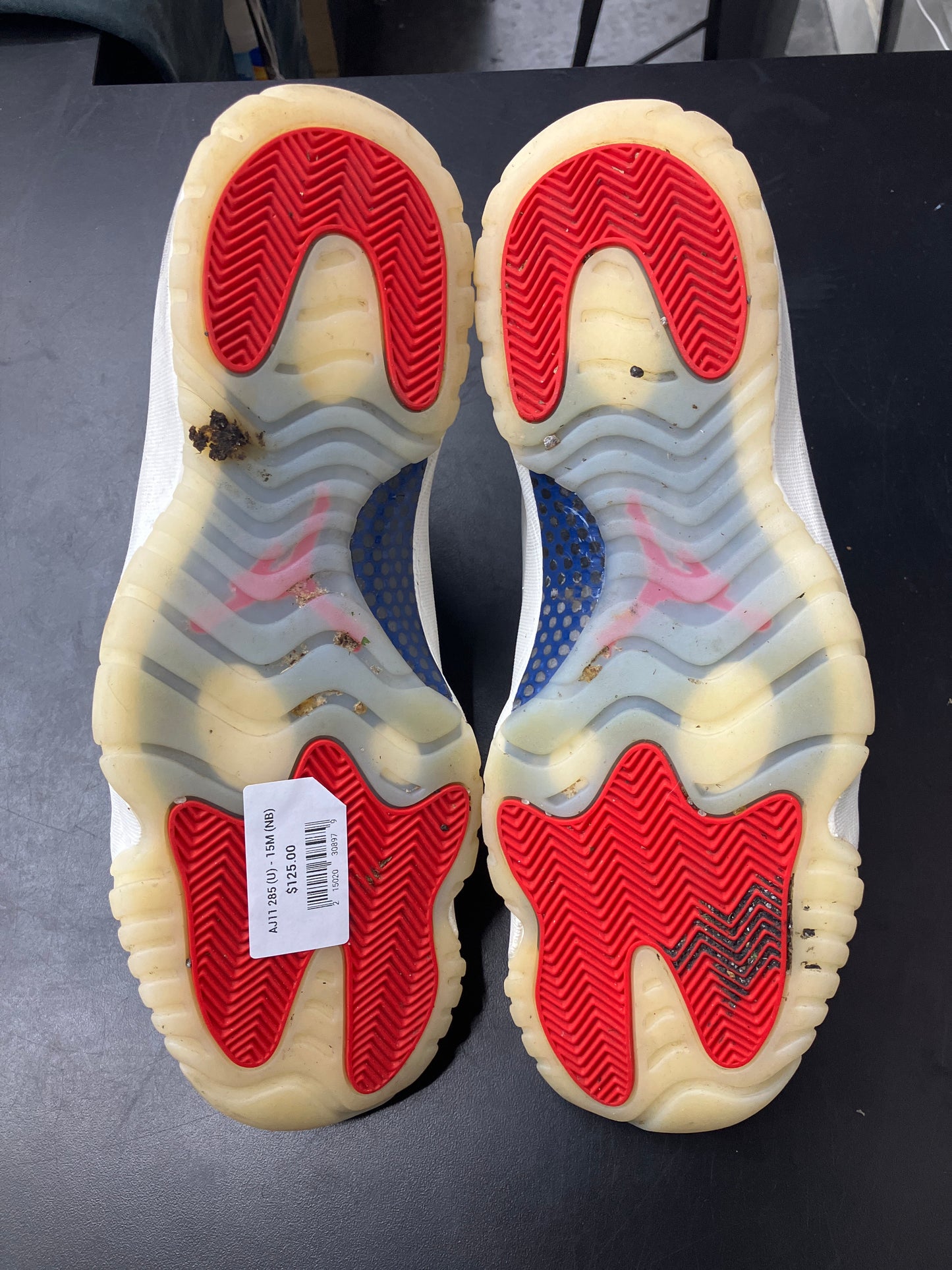AJ11 285 (U) - 15M (NB)