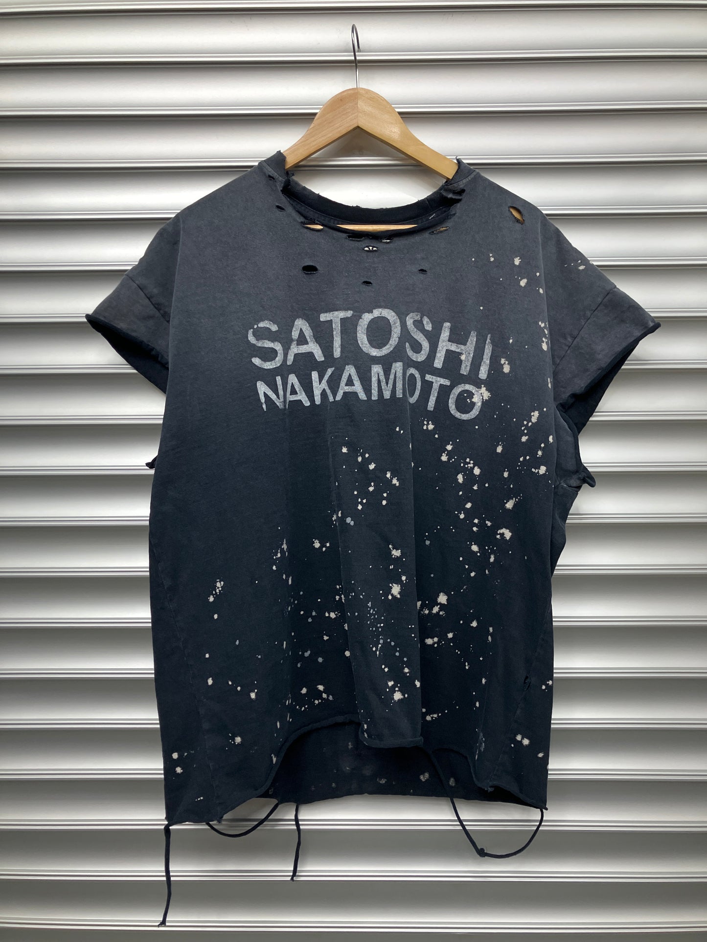 Satoshi Nakamoto Distressed Tank Top - L