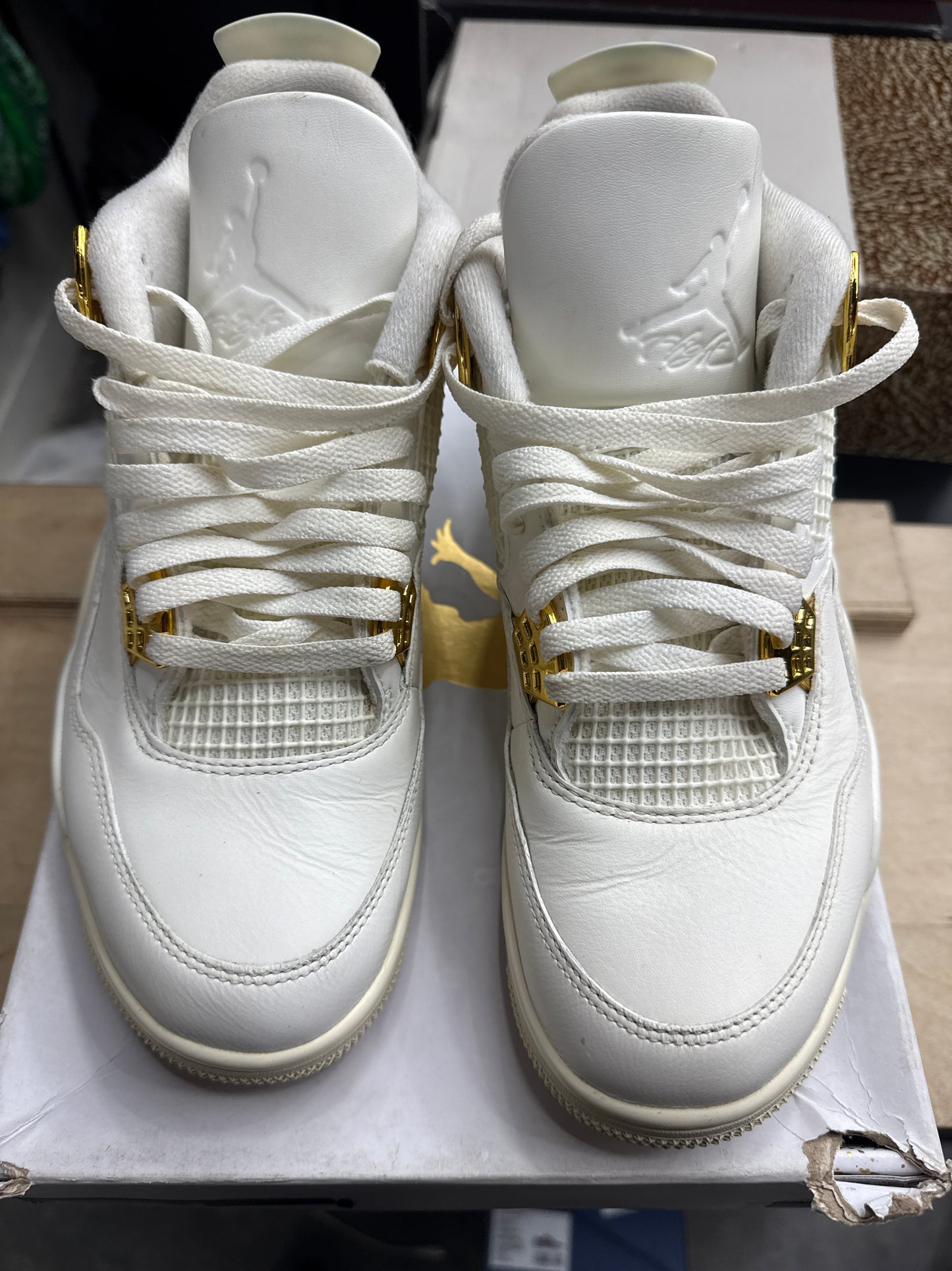 AJ4 Metallic Gold (U) - 10.5W