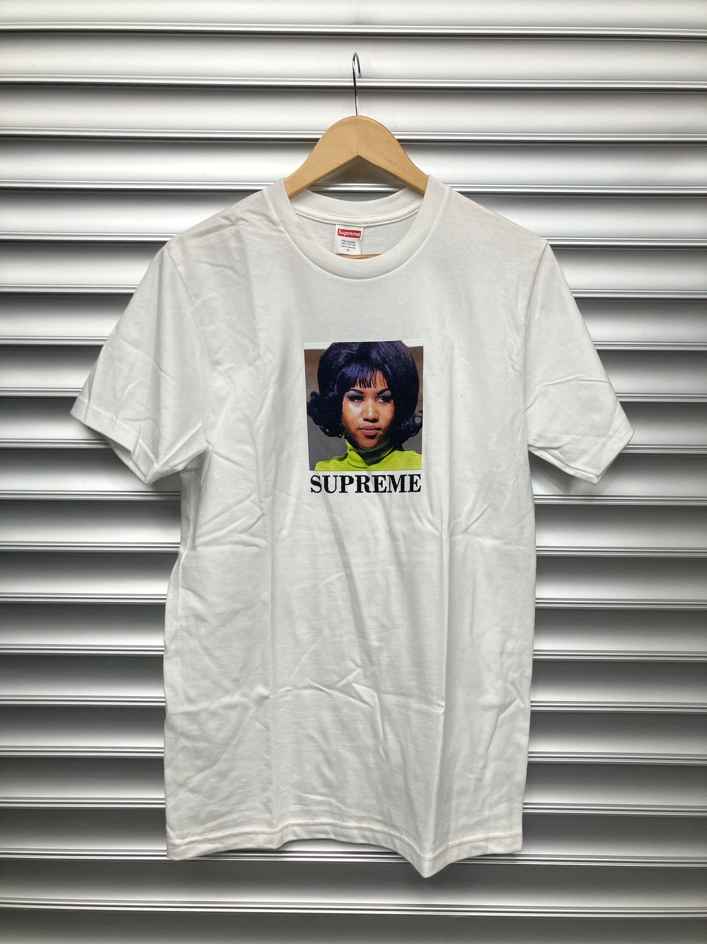 Supreme Aretha Tee - S