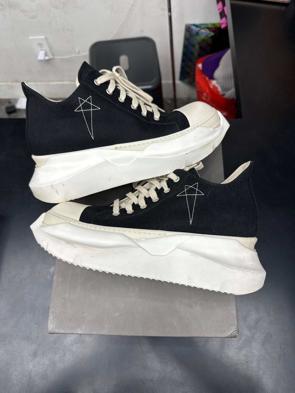Rick Owen DRKSHDW Abstract Black (U) - 39**