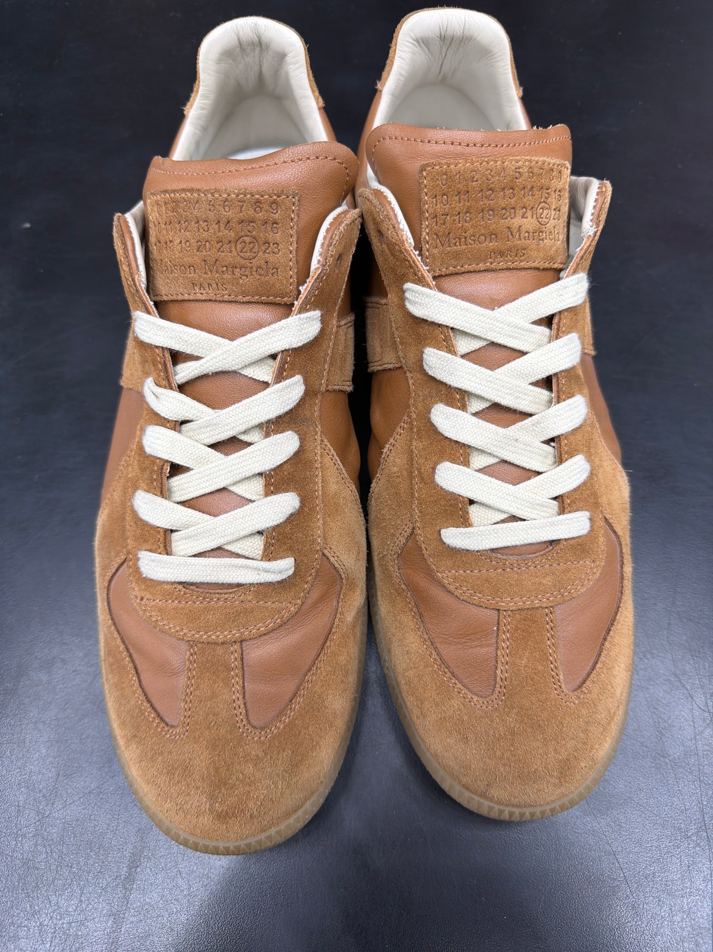Maison Margiela Replica Brown (U) - 45(12) (NB)