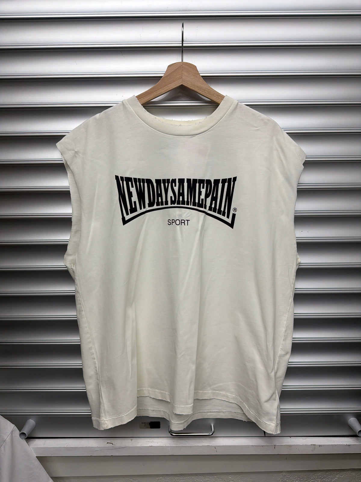 New Day Same Pain Cutoff Tee - L**
