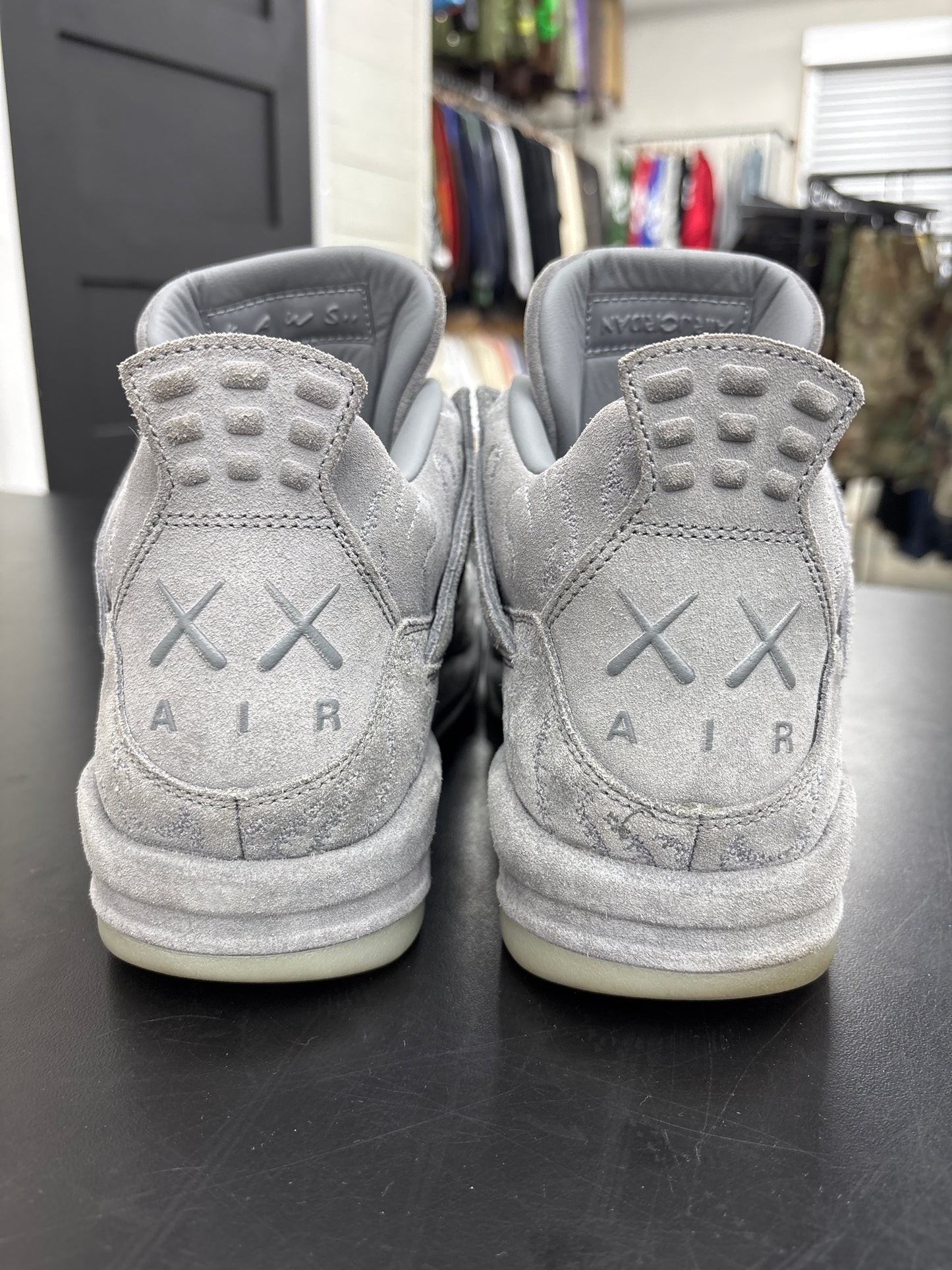 AJ4 Kaws - 10.5M (U) (NB)