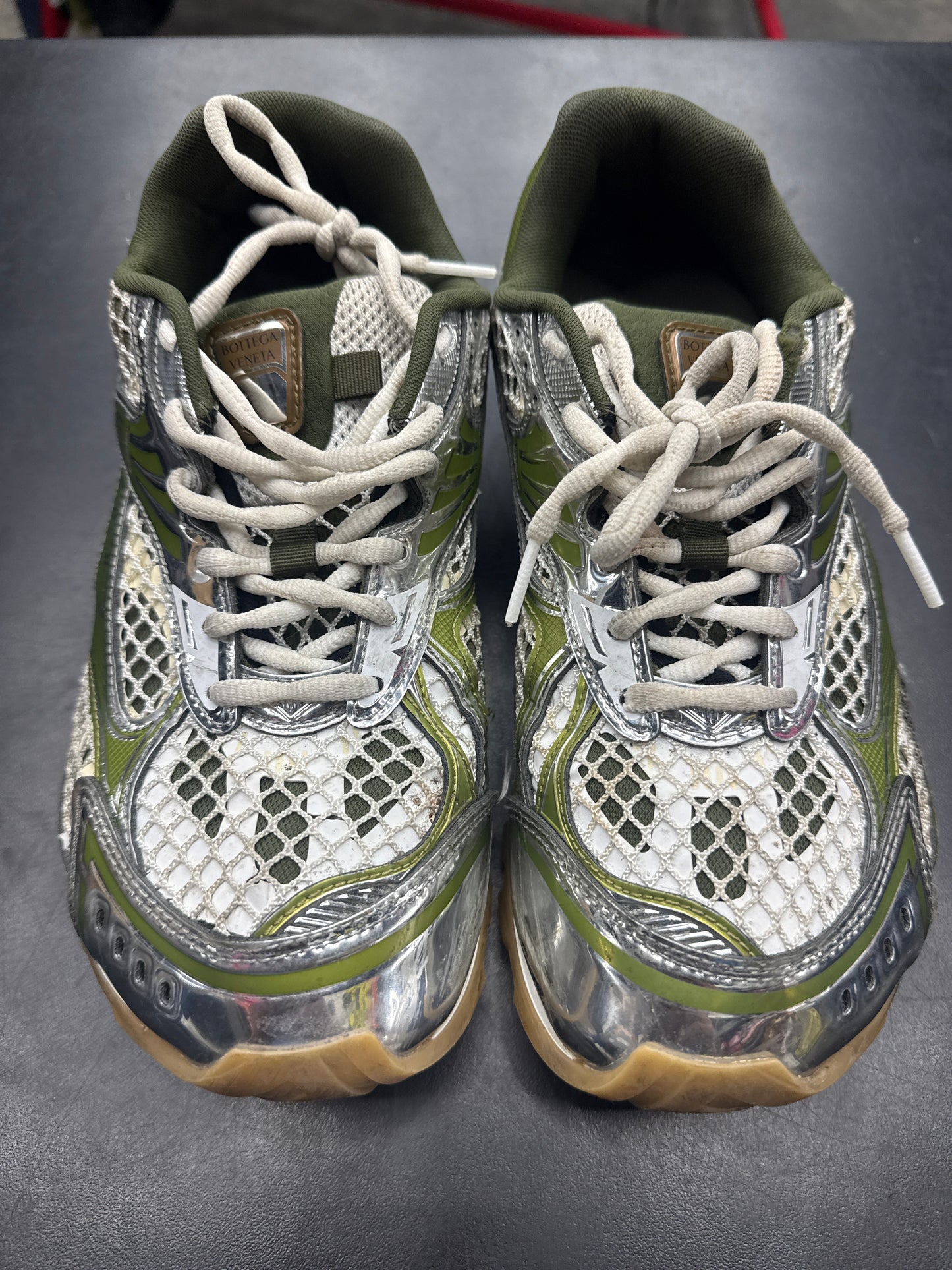 Bottega Orbit Olive (U) - 41(8) (NB)