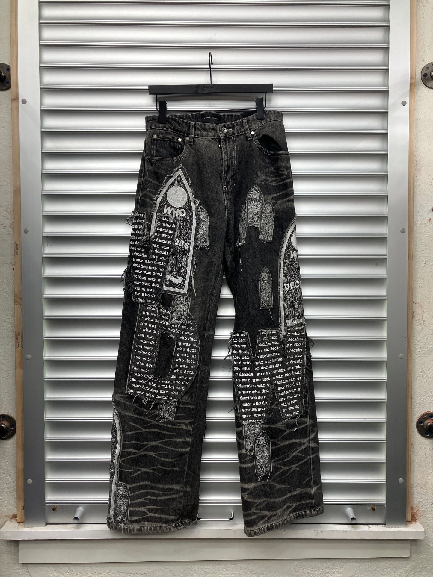 Who Decide War Black Denim - 30