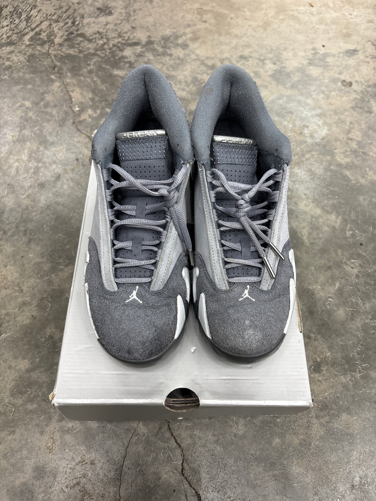 AJ14 Flint Grey (U) - 8.5M**