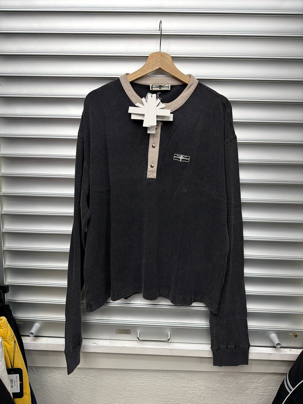Vertabrae Grey Thermal - L**