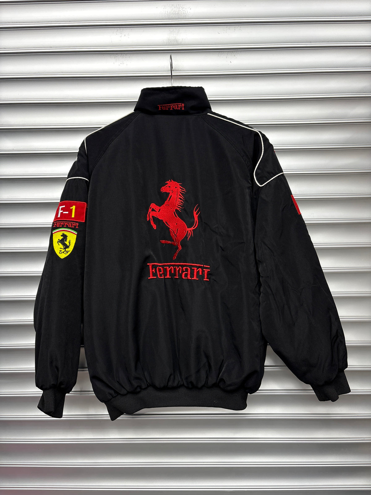 Vintage Ferrari F1 Racing Jacket - M**