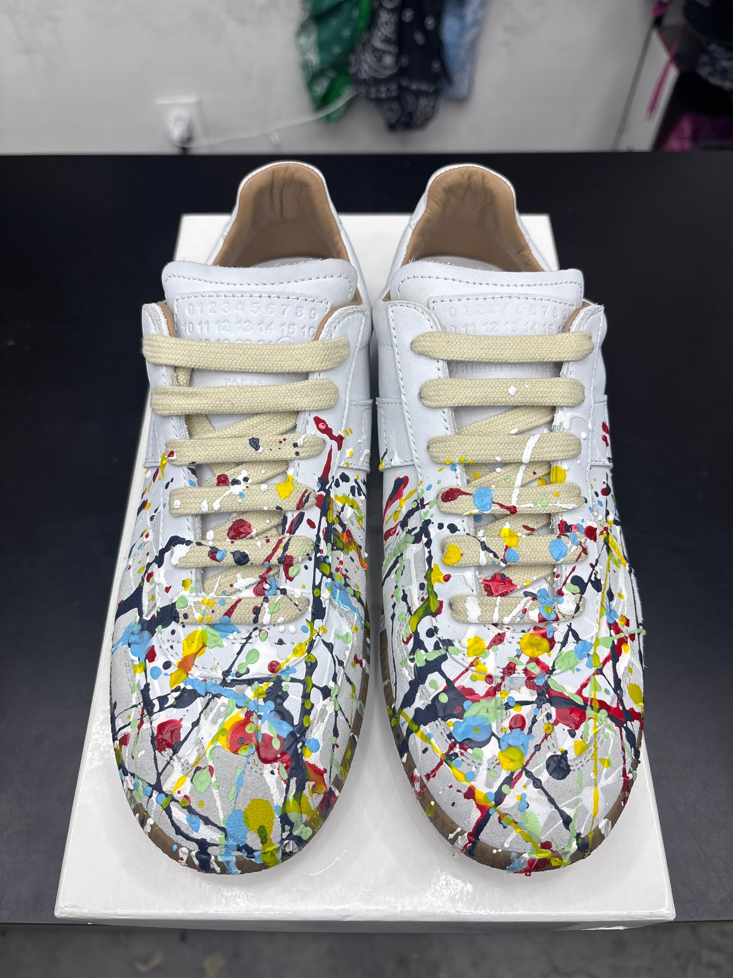 Maison Margiela Replica Paint Splatter White (U) - 39
