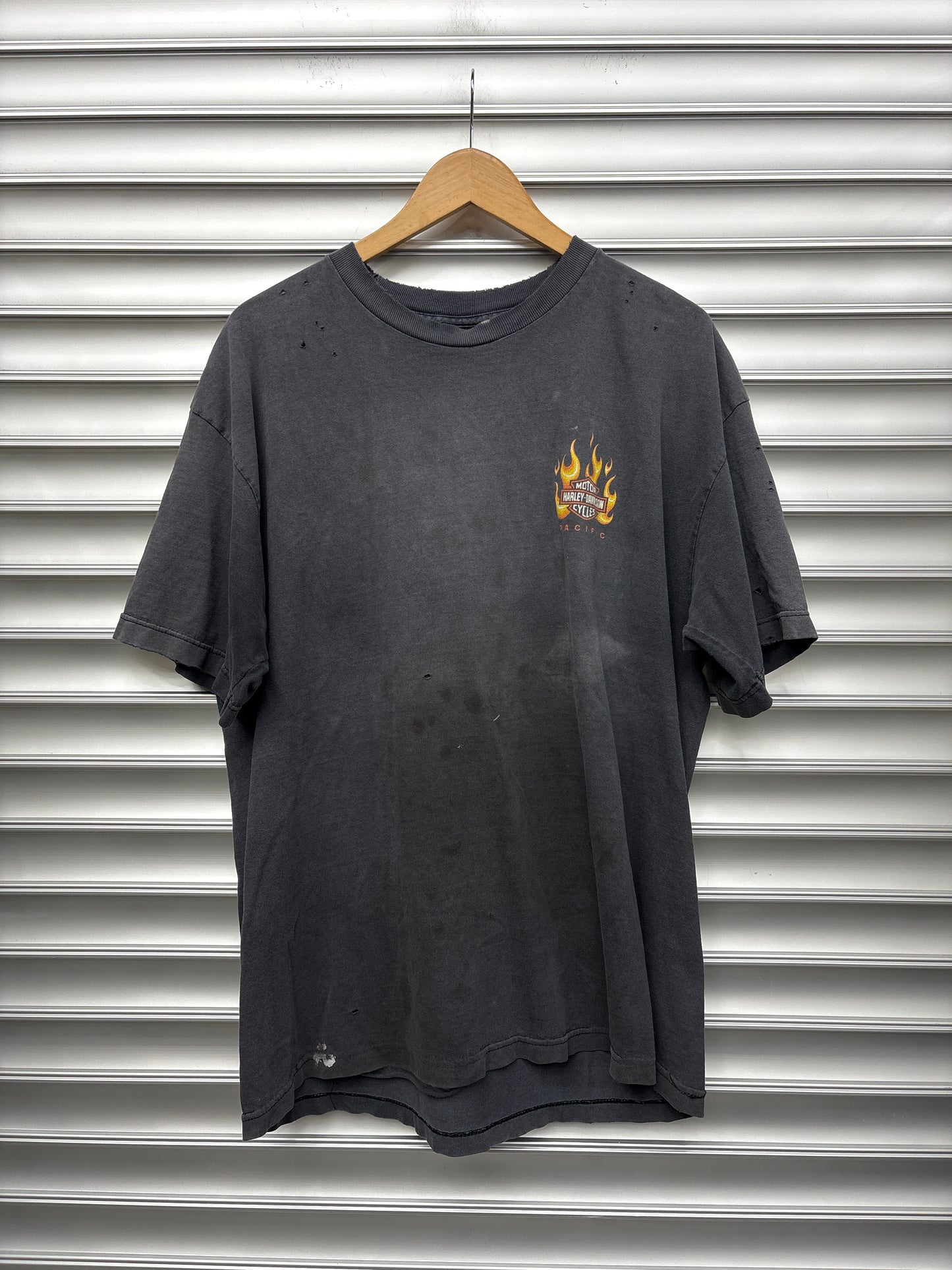 Vintage Harley Flame Chest Hit Tee - XL