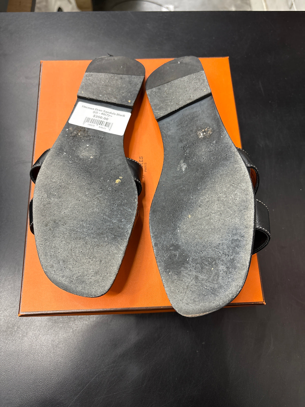 Hermes Oran Sandals Black (U) - 40(7)**