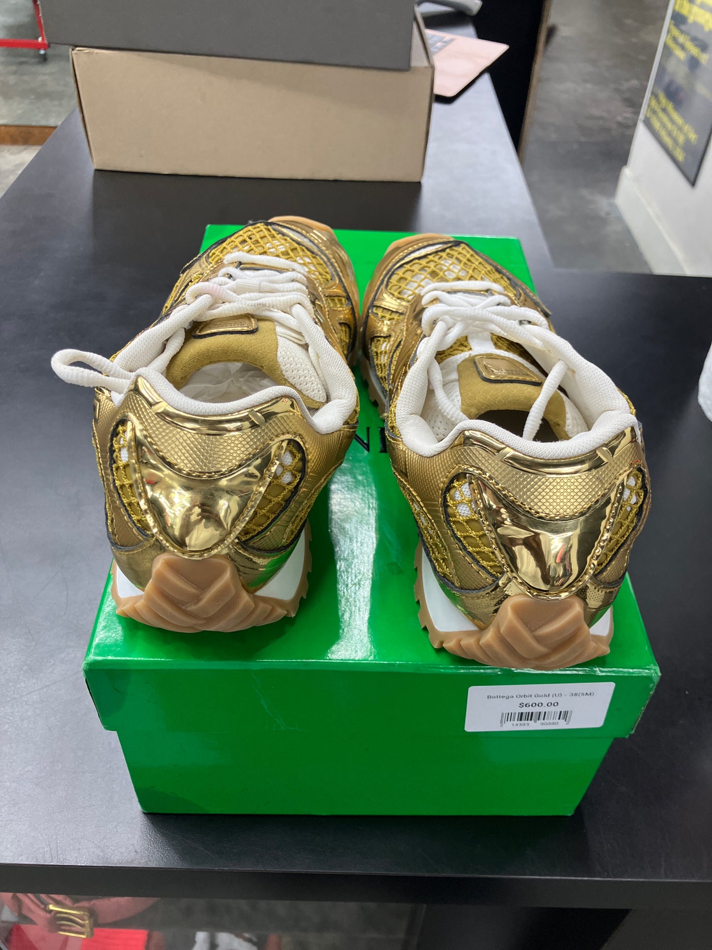 Bottega Orbit Gold (U) - 38(5M)