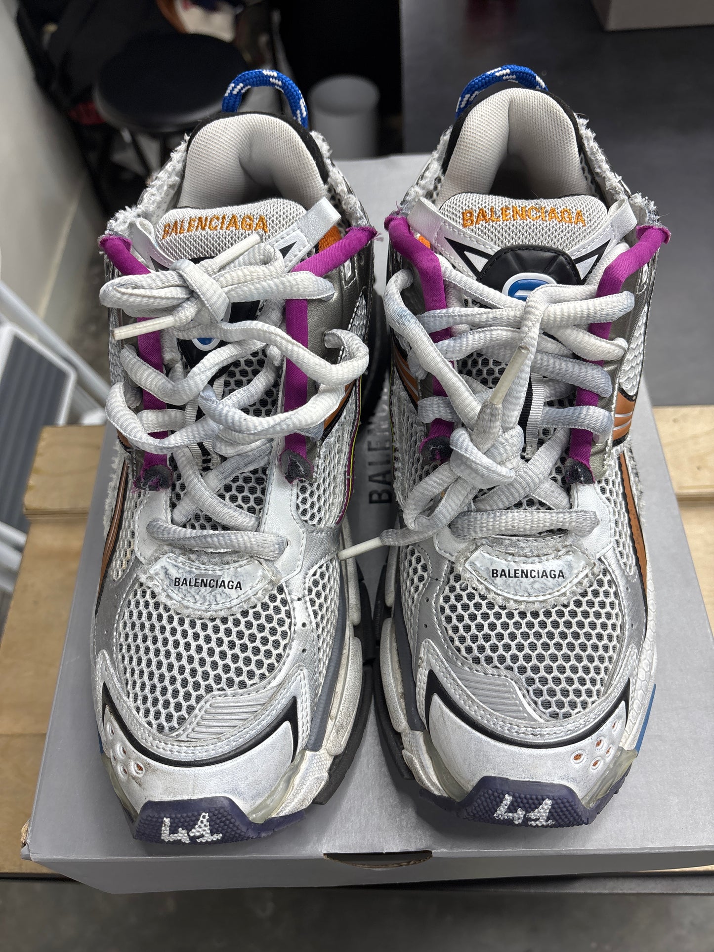 Balenciaga Runner Multi Color OG (U) - 41(8)**