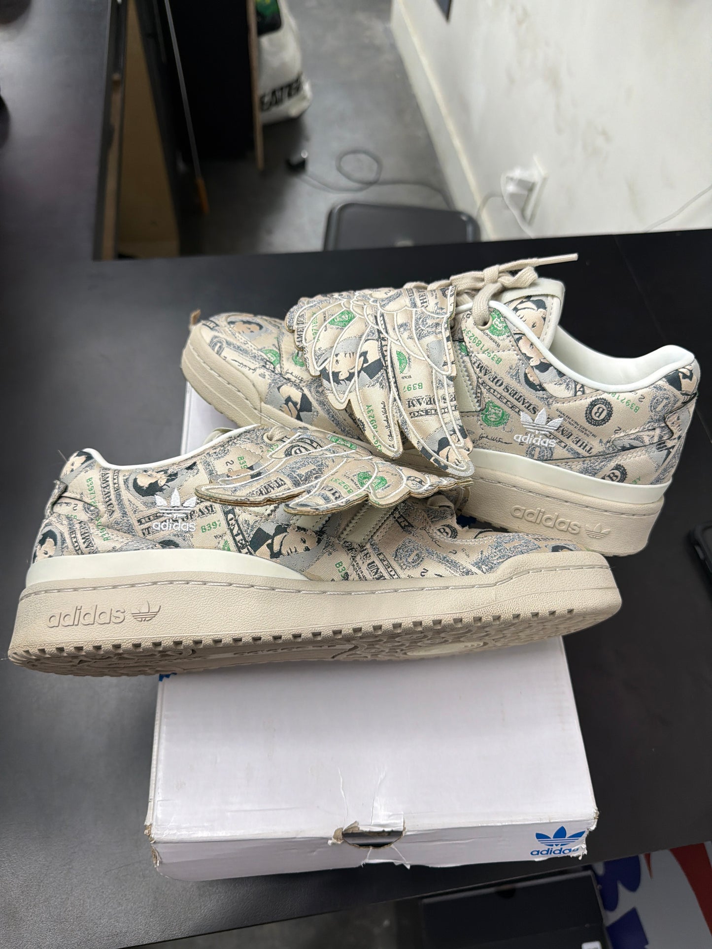 Adidas Jeremy Scott Money Wing (U) - 10.5M