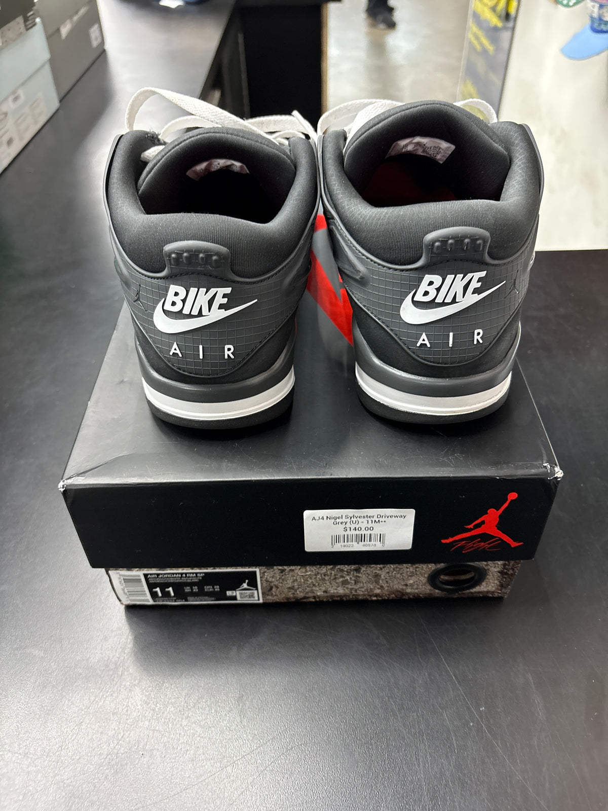 AJ4 Nigel Sylvester Driveway Grey (U) - 11M**