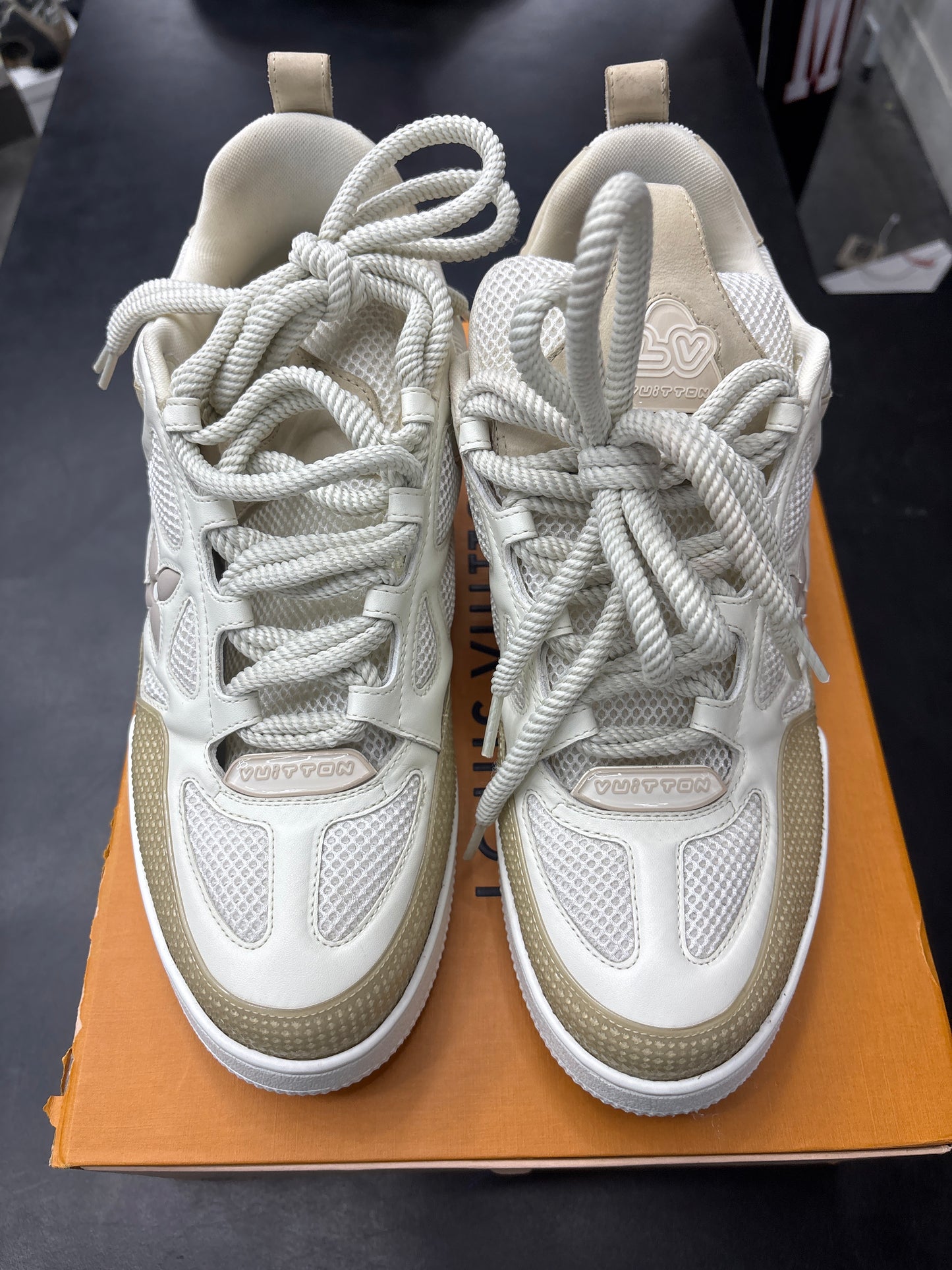 Louis Vuitton SK8 Beige (U) - 13M