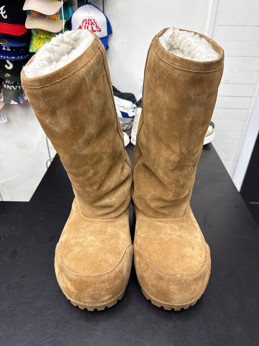 Balenciaga Brown UGG Boot (U) - 42(9) (NB)