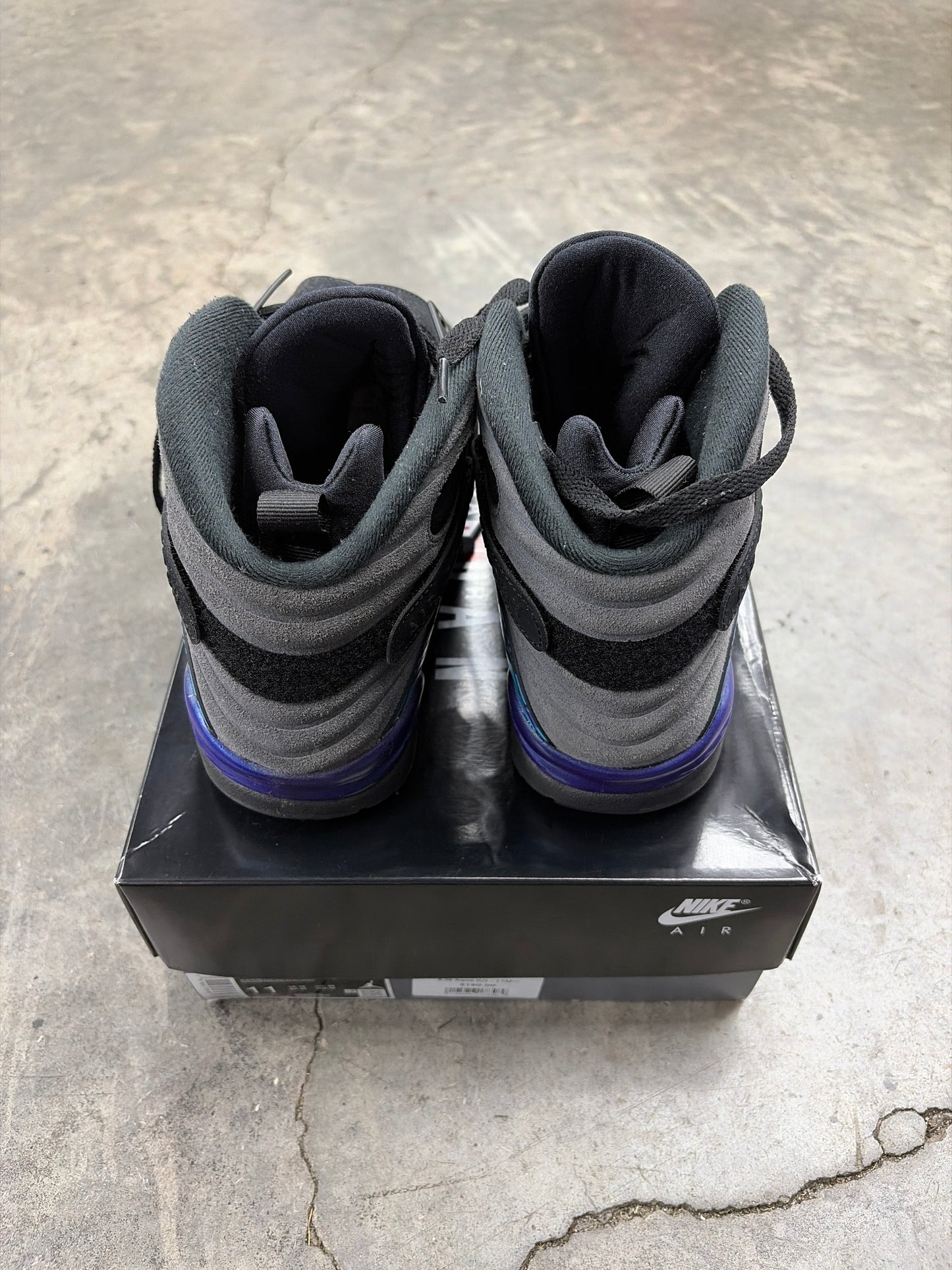 AJ8 Aqua (U) - 11M**