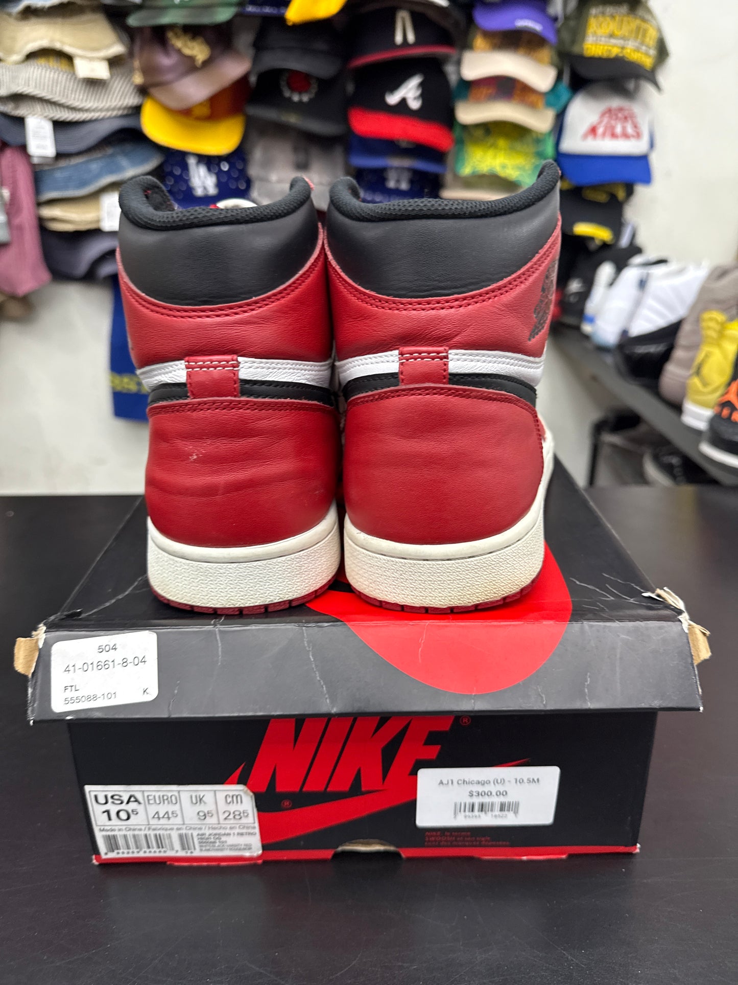 AJ1 Chicago (U) - 10.5M