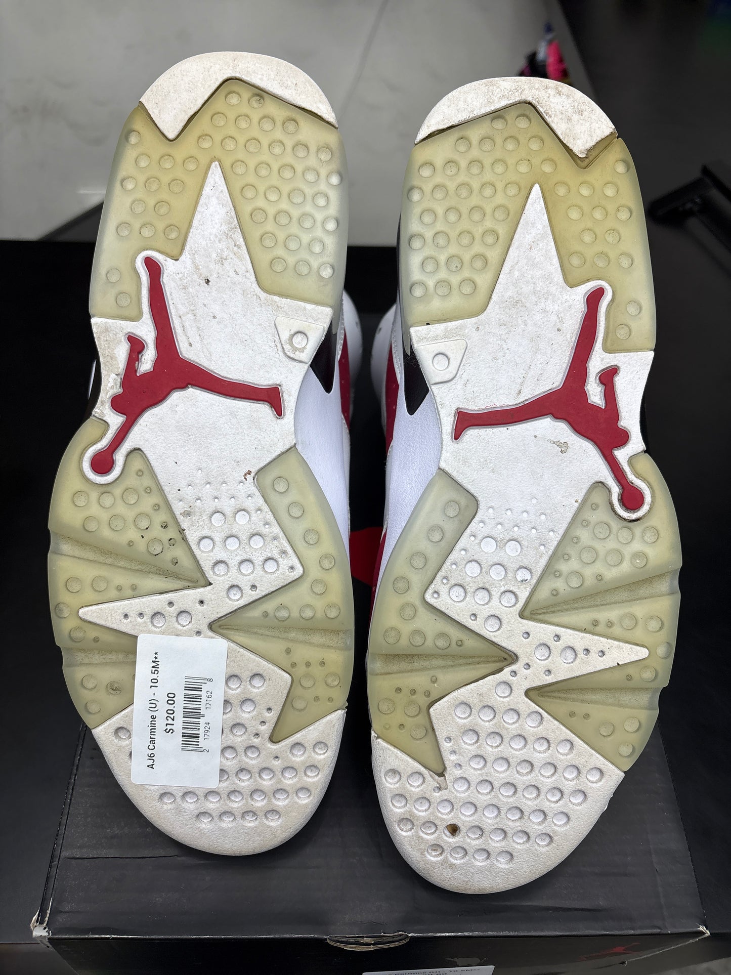 AJ6 Carmine (U) - 10.5M**