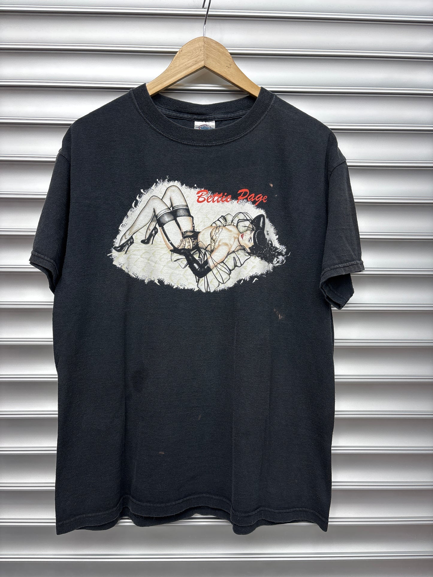 Vintage Bettie Page Tee - L