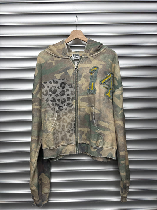 Vale Lives Camo Cheetah Zip Up - M