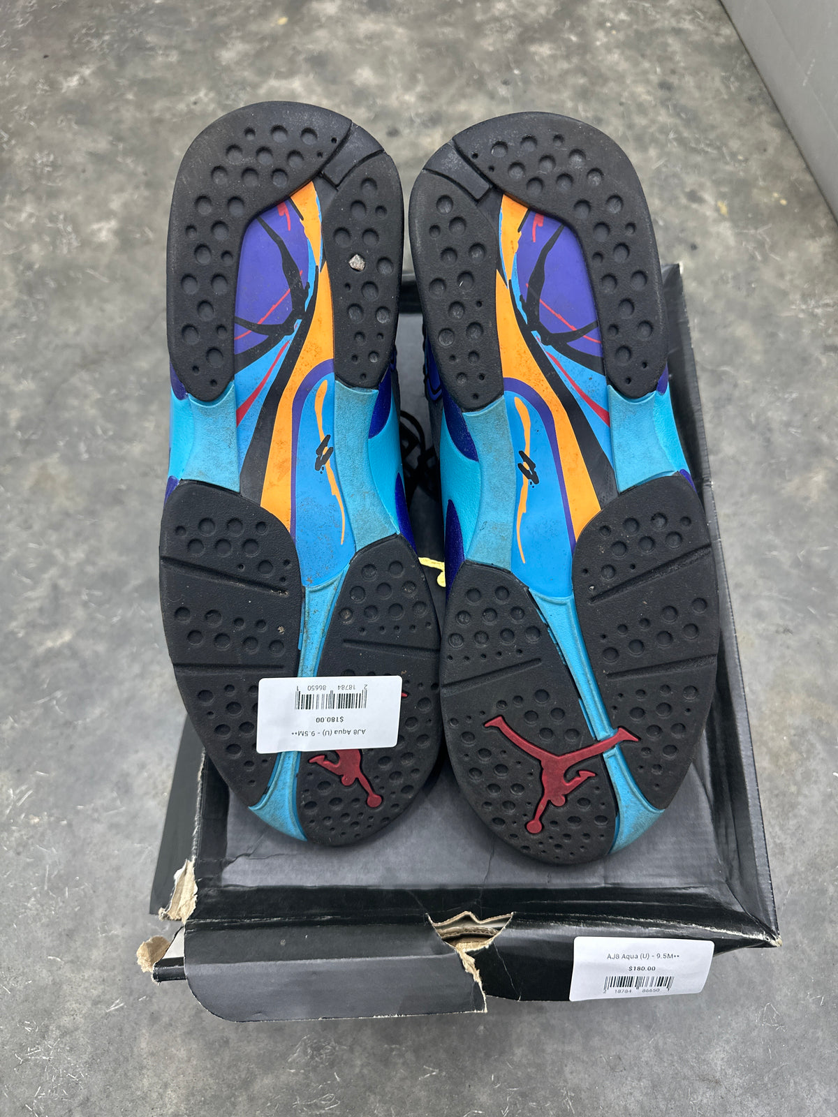 AJ8 Aqua (U) - 9.5M**