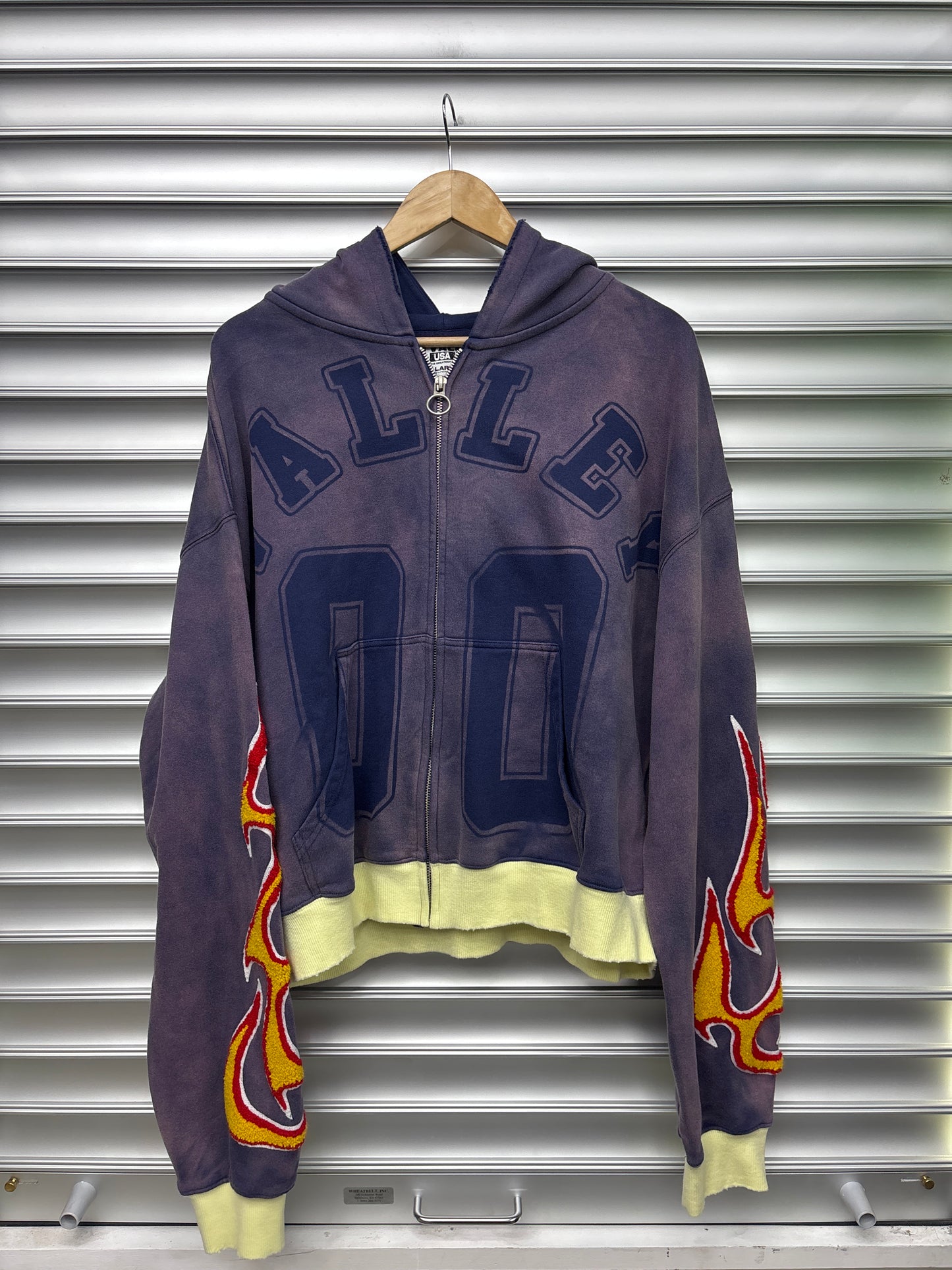 Vale Purple Zip Up - Large