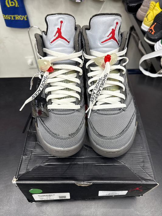AJ5 Off White Muslin (U) - 10M