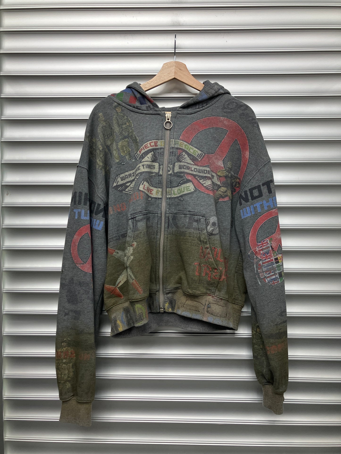 Vale War Zone Zip Up - S