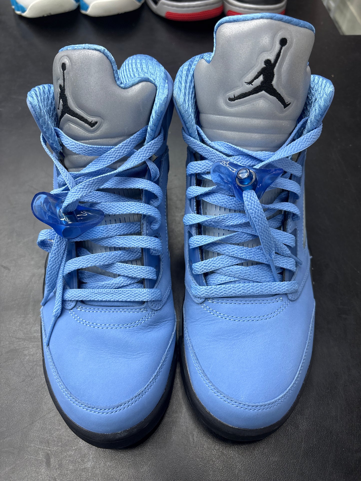 AJ5 UNC (U) - 9M (NB)