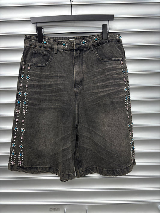 Vale Dark Candy Shorts - 30