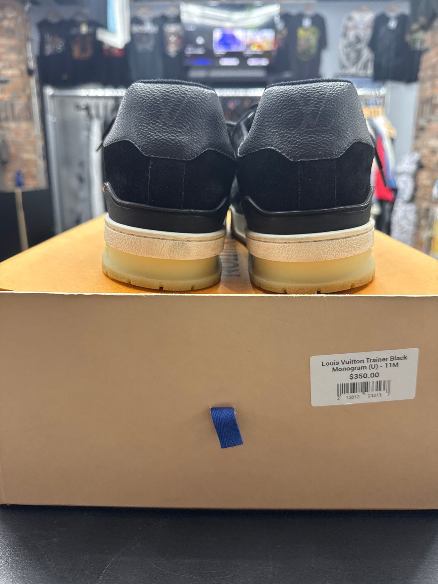 Louis Vuitton Trainer Black Monogram (U) - 11M