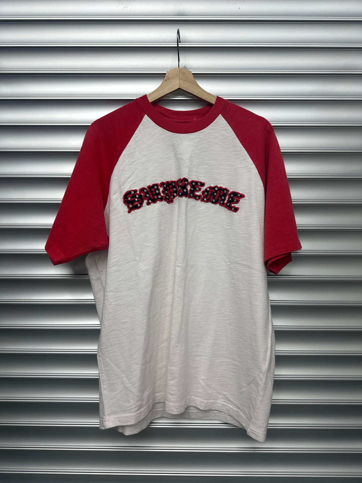 Supreme Raglan Red Tee - M **