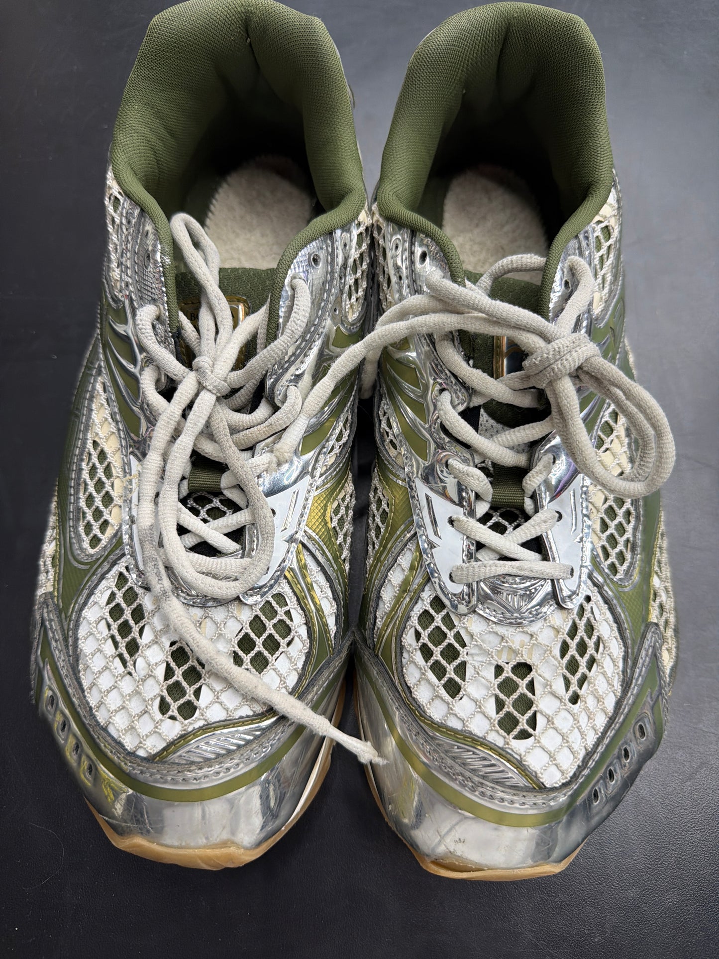 Bottega Orbit Olive (U) - 44(11) (NB)