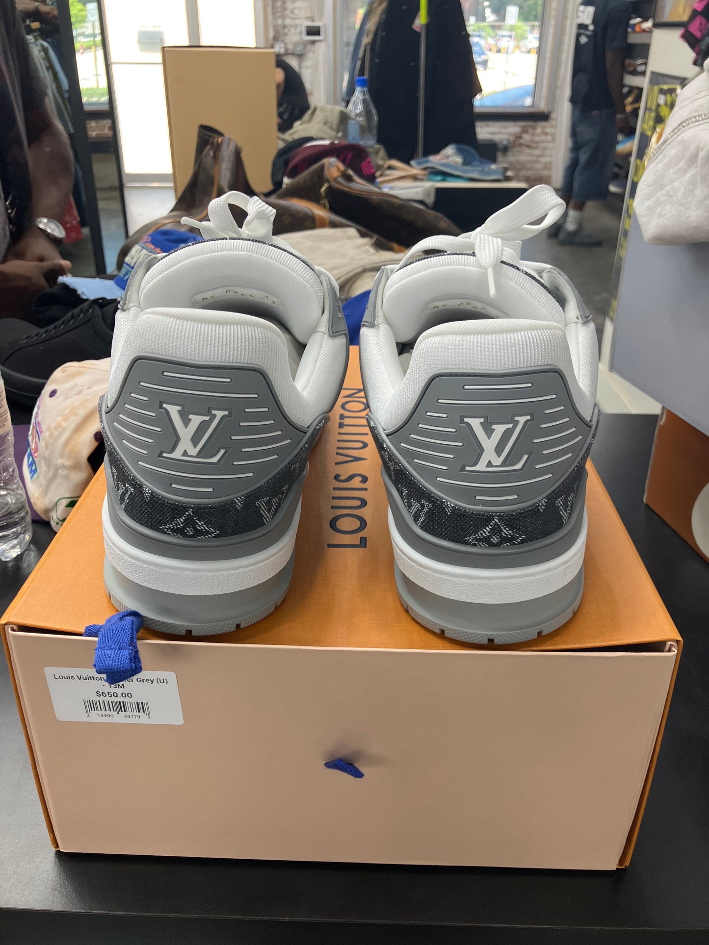 Louis Vuitton Trainer Grey (U) - 13M