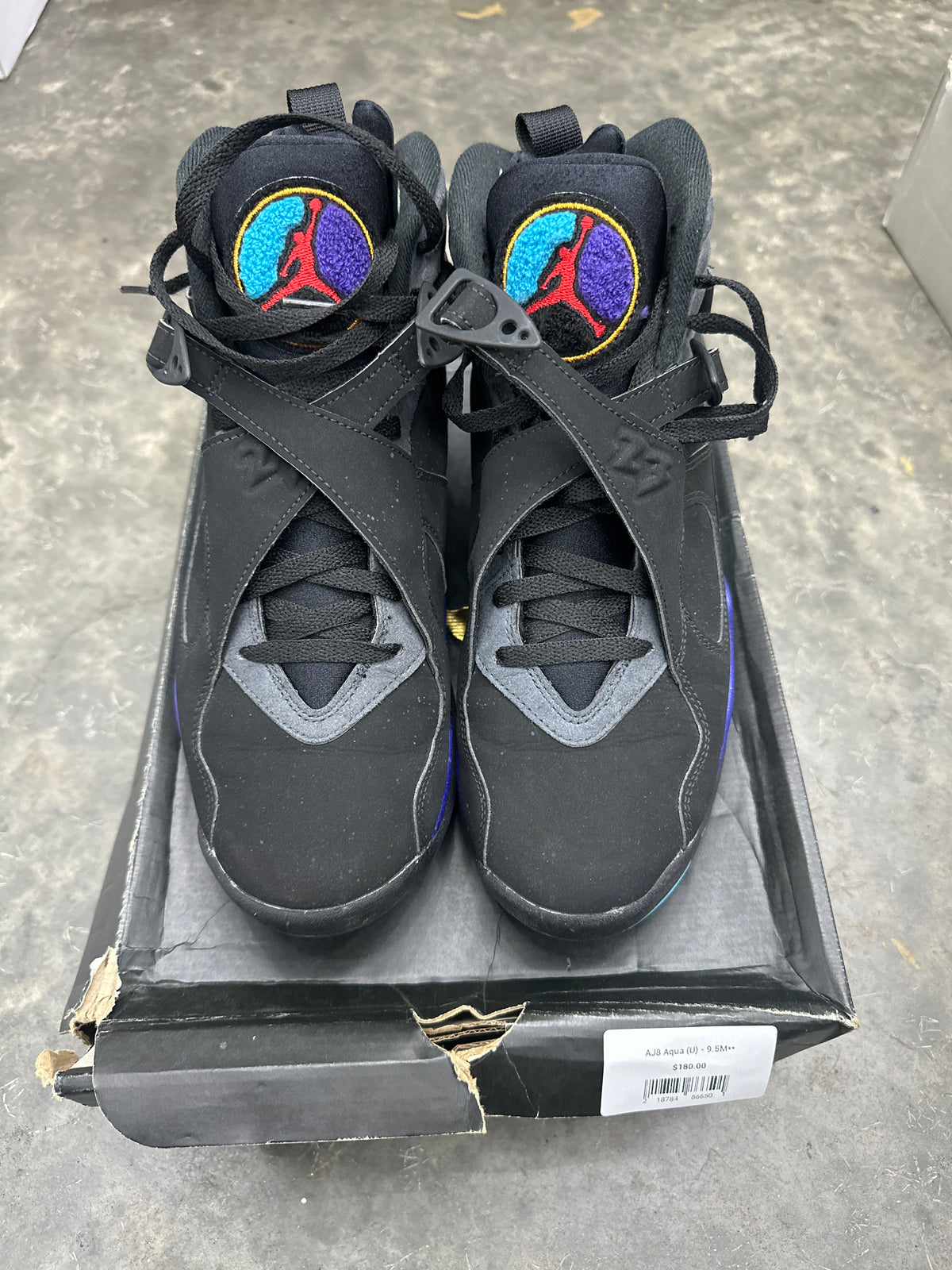 AJ8 Aqua (U) - 9.5M**