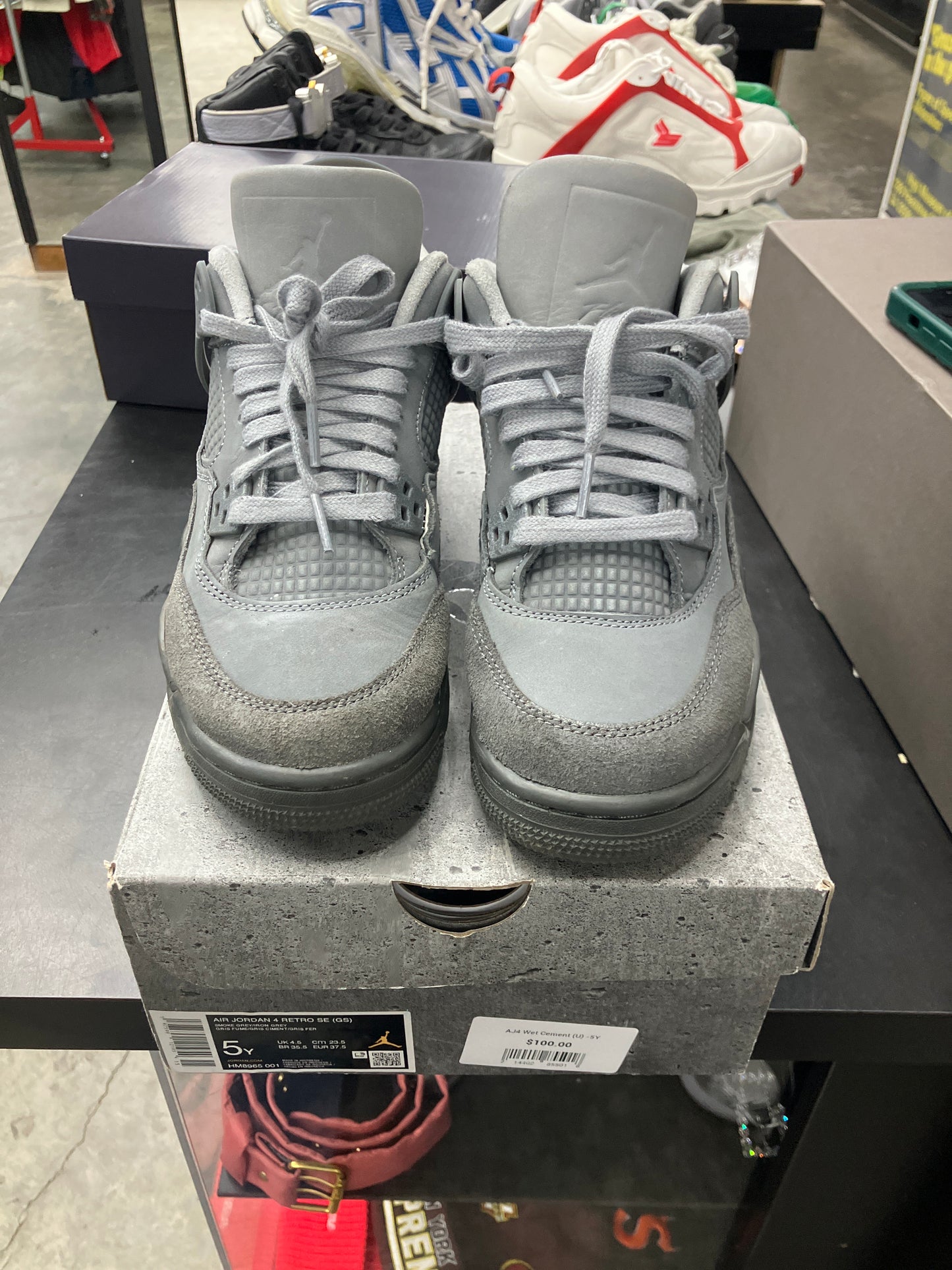 AJ4 Wet Cement (U) -5Y