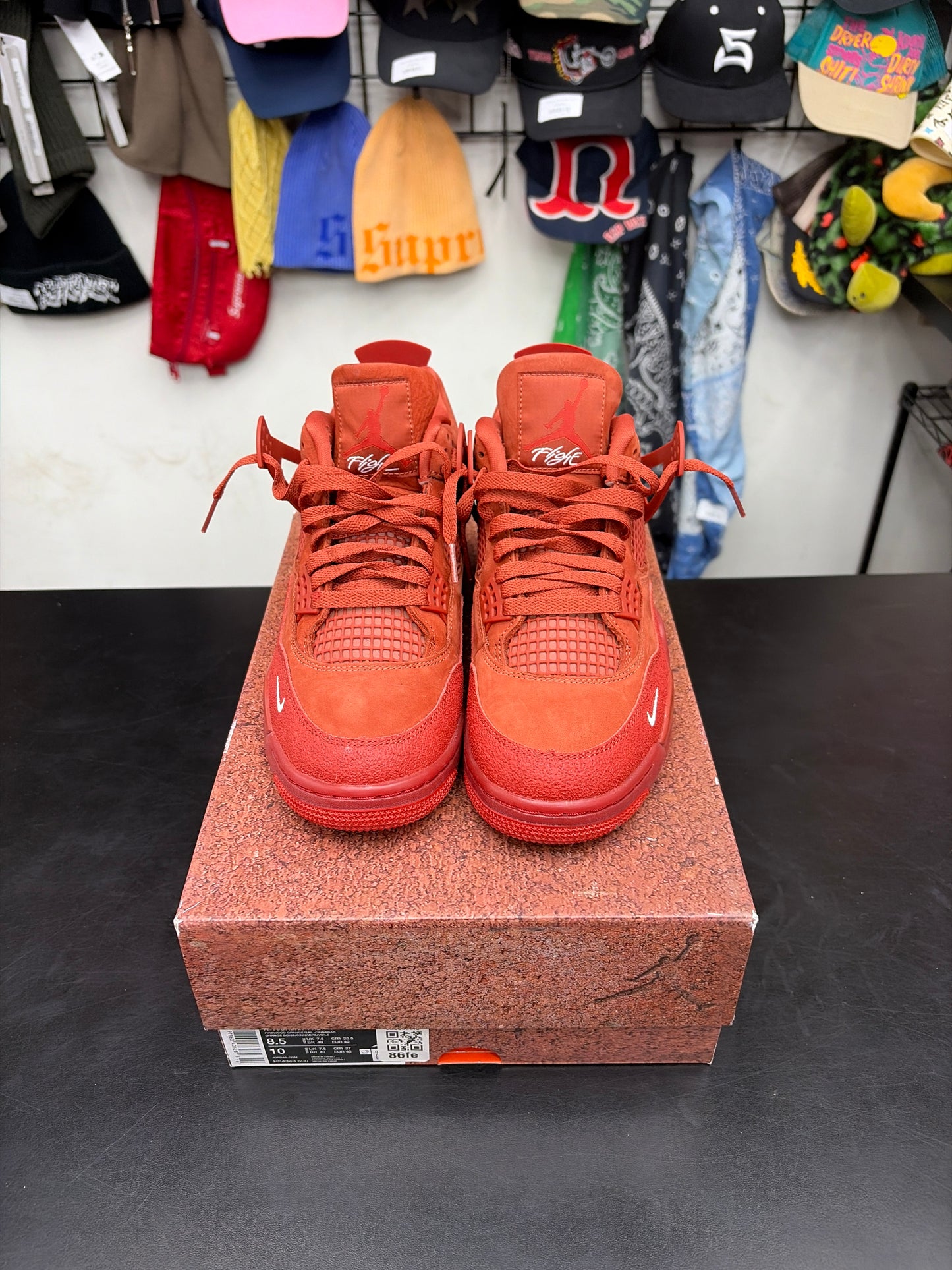 AJ4 Brick By Brick Nigel Sylvester (U) - 8.5M