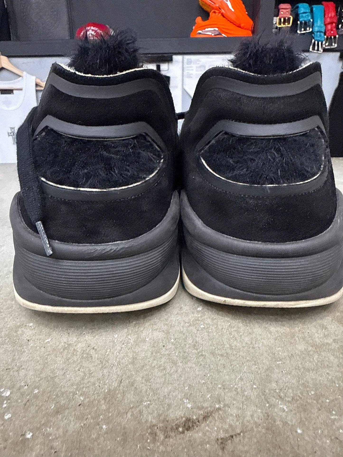 Chanel Black Fur Logo Low Top (U) - 46(13) (NB)