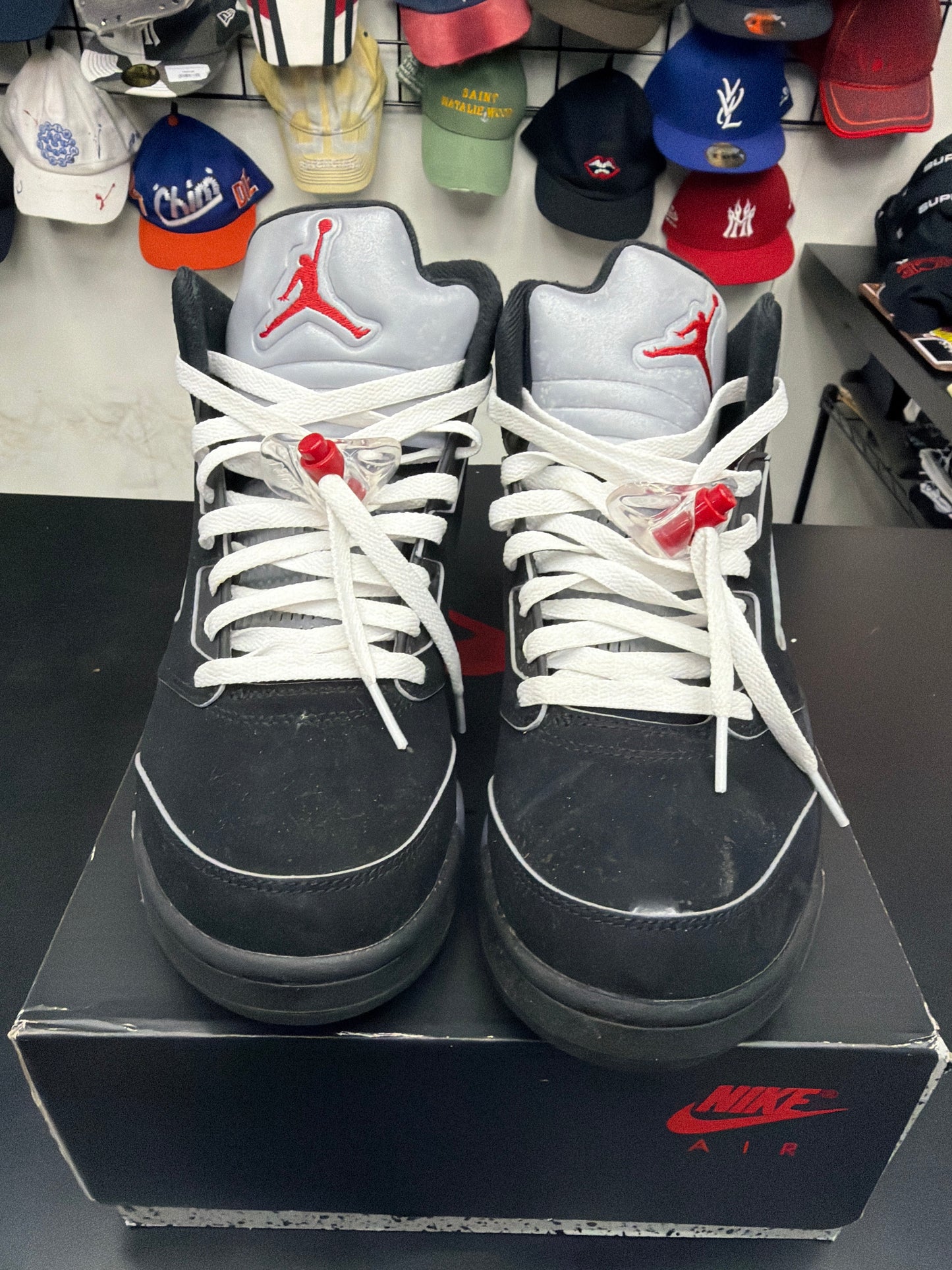 AJ5 Black Metallic (U) - 8.5M